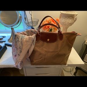 Longchamp beige handbag